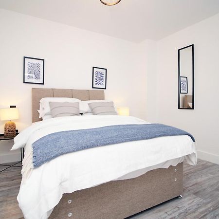 Kingsbridge Point - Cosy One Bed Apartments Near Town Centre, Swindon Eksteriør billede