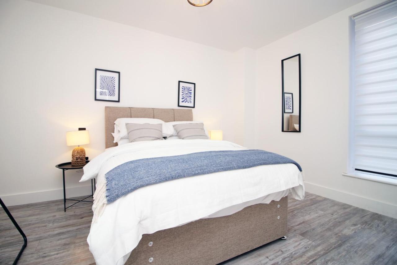 Kingsbridge Point - Cosy One Bed Apartments Near Town Centre, Swindon Eksteriør billede