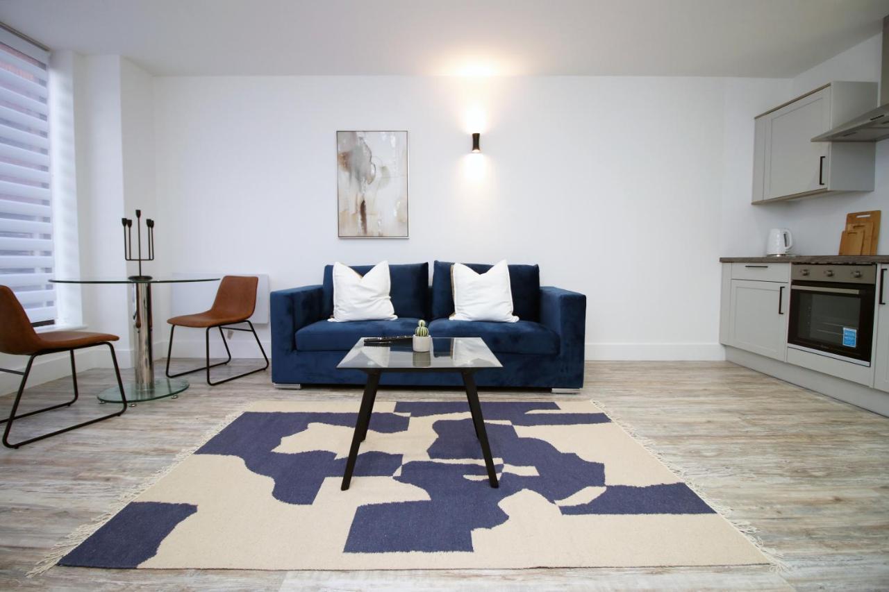 Kingsbridge Point - Cosy One Bed Apartments Near Town Centre, Swindon Eksteriør billede
